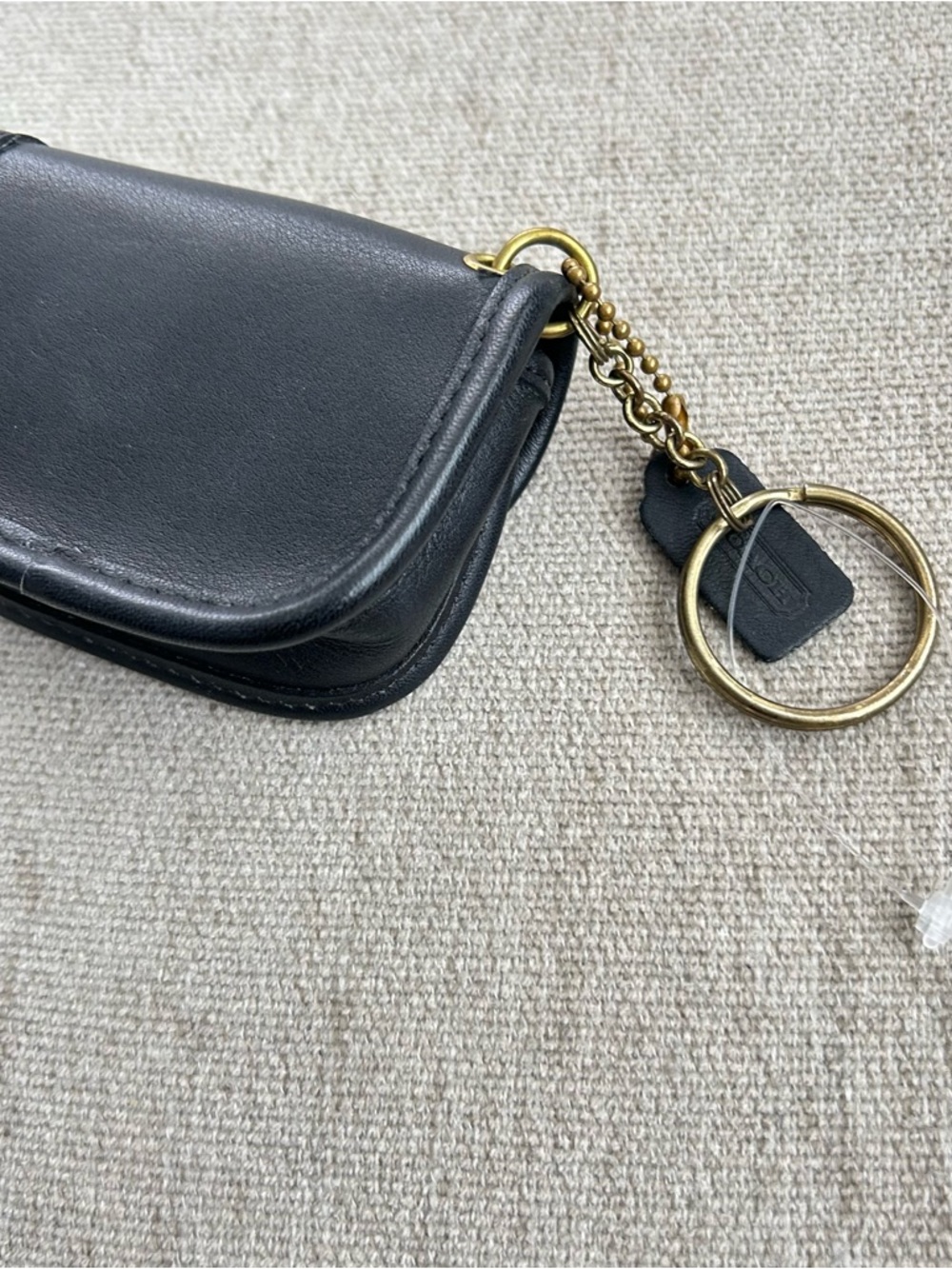 Vintage Coach Black Leather Mini Key Bag with Gold Turnlock - Picture 12 of 14